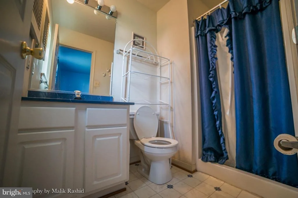 Photo of 1709 BRADMOORE DRIVE
