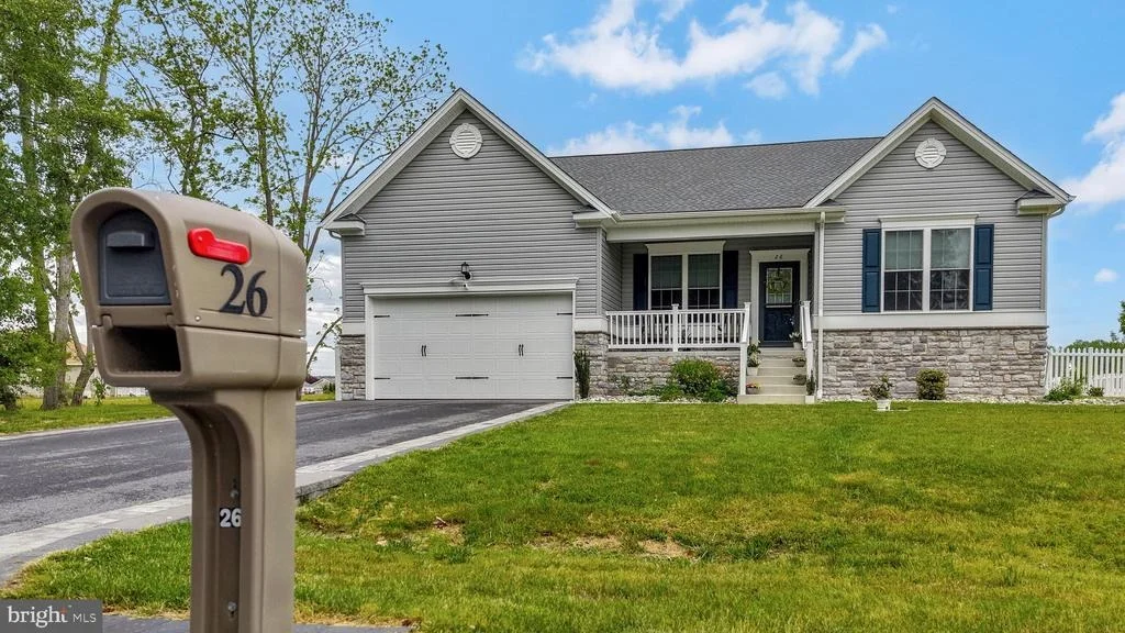 Photo of 26 BEACON CIRCLE
