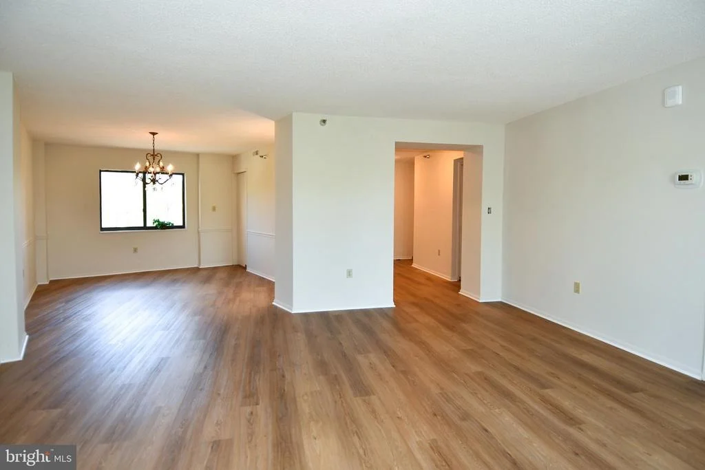 Photo of Unit 1526 at 15101 INTERLACHEN DRIVE