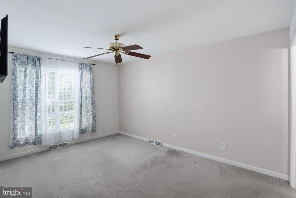 Photo of 50 N HALSEY ROAD