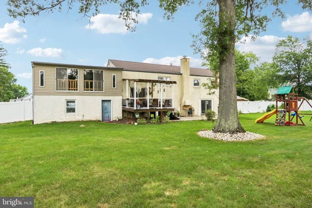 Photo of 865 WORTHINGTON DRIVE