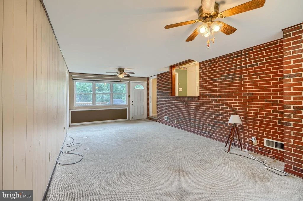 Photo of 323 MONTGOMERY DRIVE