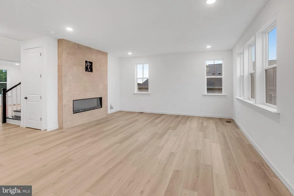 Photo of 1845 MULLIGAN WAY