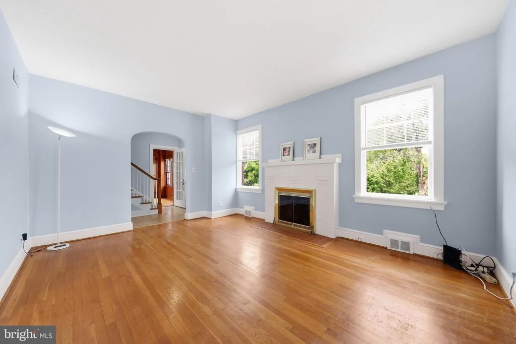 Photo of 408 CARROLL PARKWAY