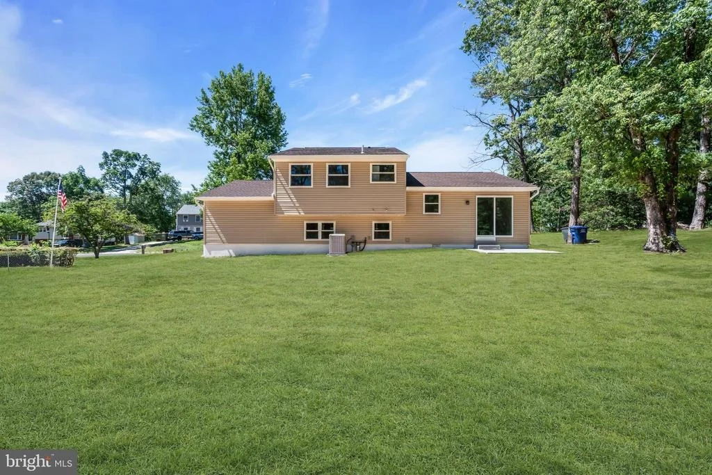 Photo of 143 OAK PINES BOULEVARD