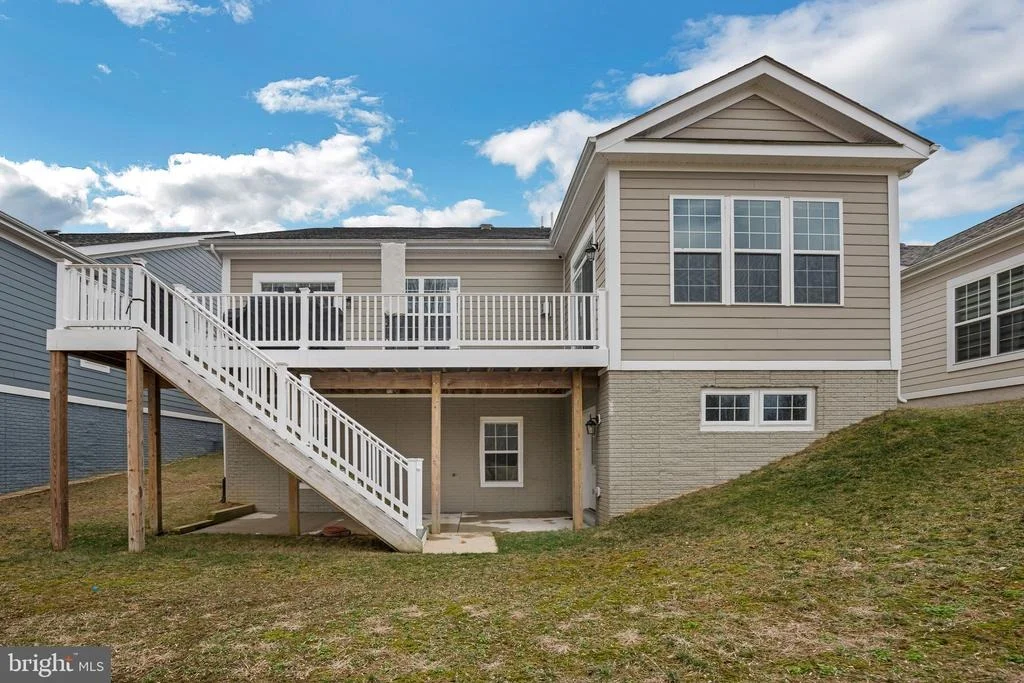 Photo of 408 BUCKEYE CIRCLE