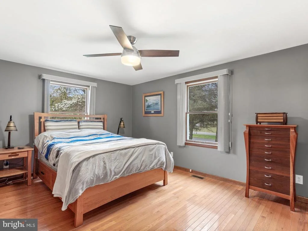 Photo of 18122 CASHELL ROAD