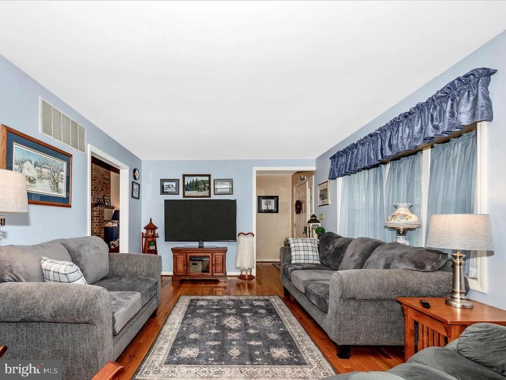 Photo of 4431 SAINT MARKS ROAD