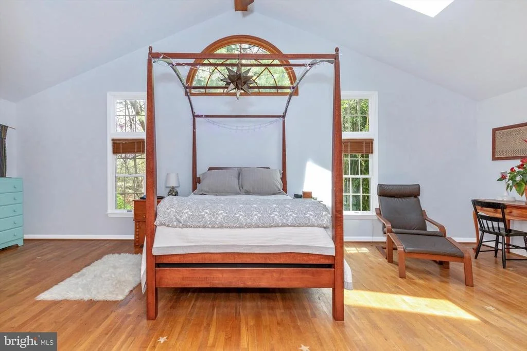 Photo of 28313 HONEYSUCKLE DRIVE