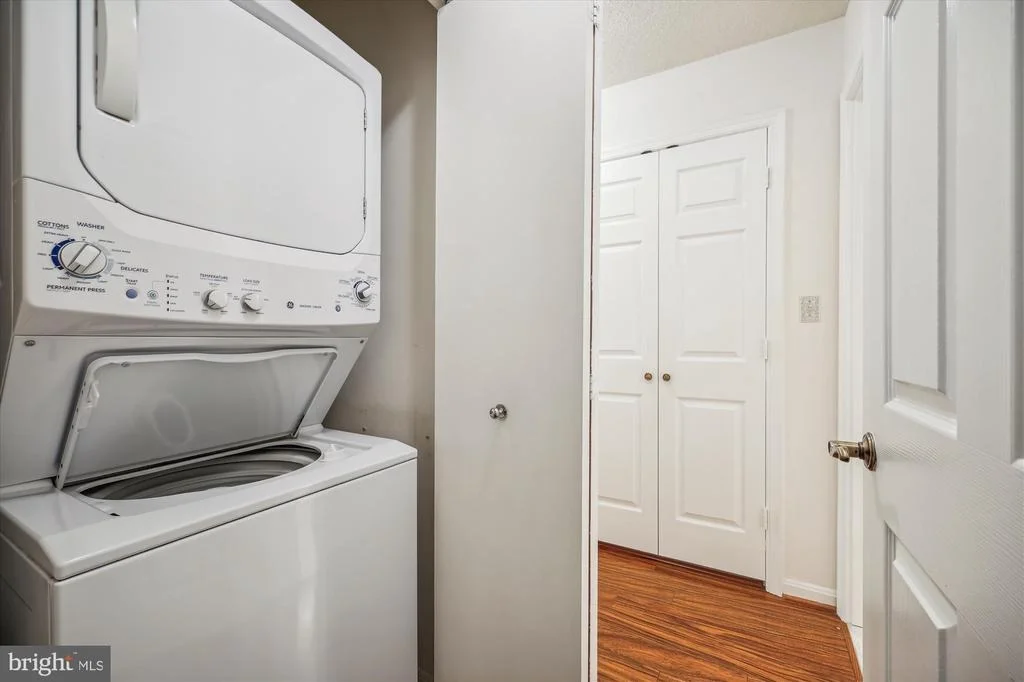 Photo of Unit 205 at 14809 PENNFIELD CIRCLE