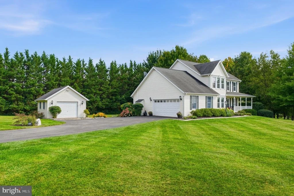 Photo of 4007 WINDWARD DRIVE