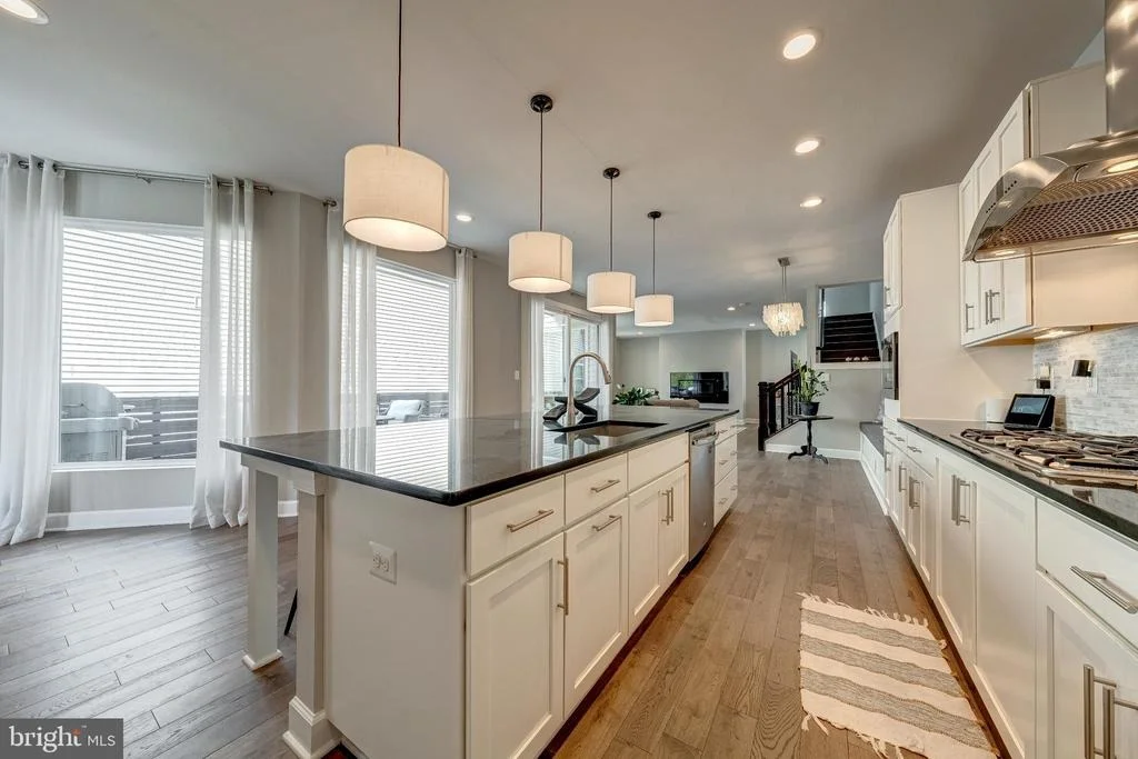 Photo of 44532 STEPNEY DRIVE