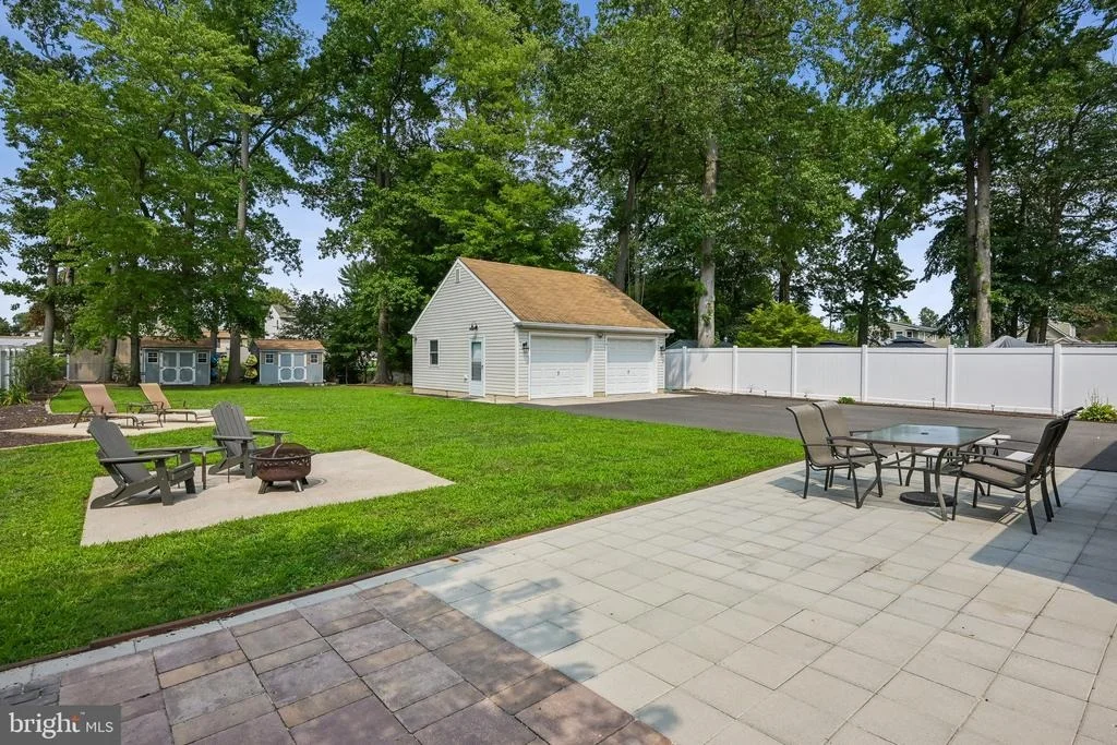 Photo of 417 FLORENCE AVENUE