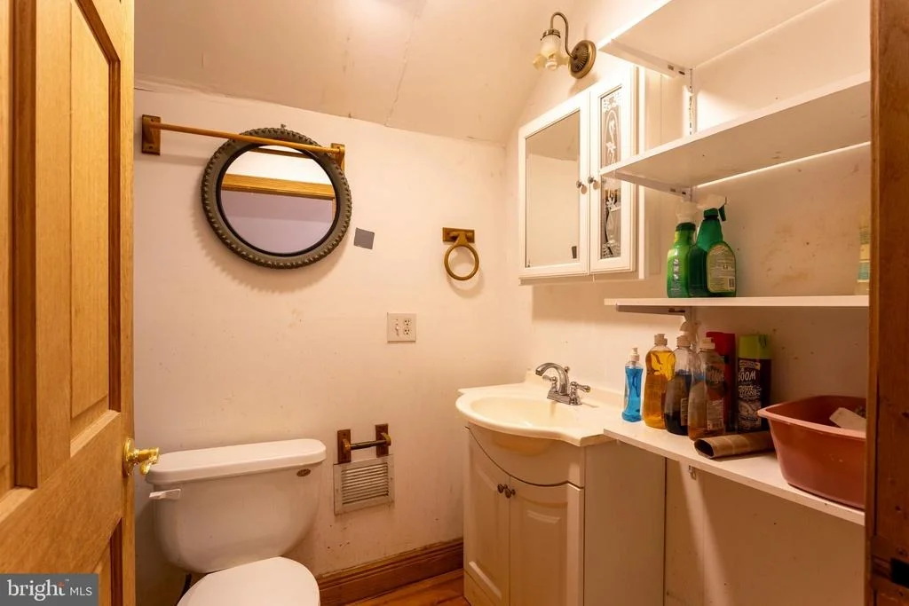 Photo of 415 SHORE DRIVE