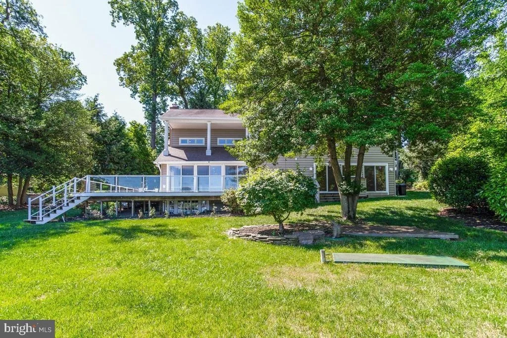 Photo of 421 EDGEWATER ROAD
