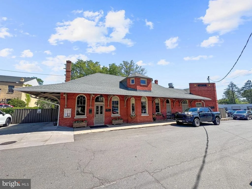 Photo of 9408 OLD WATERLOO ROAD
