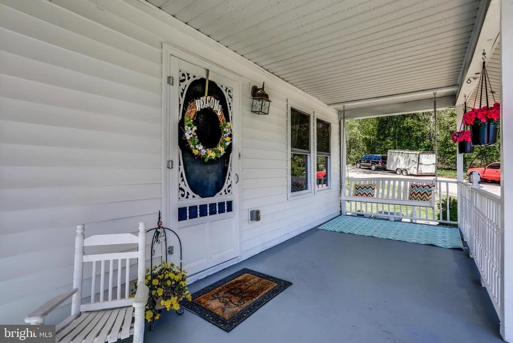 Photo of 2 HOLMES AVENUE