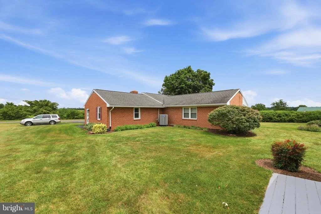 Photo of 16913 FAIRVIEW ROAD