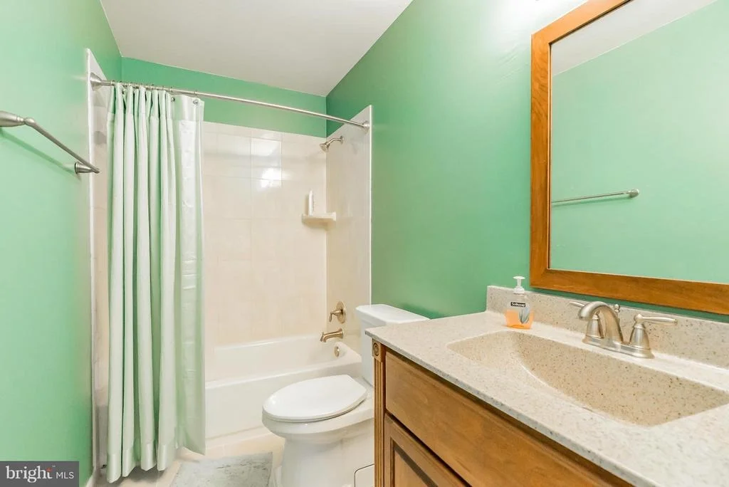 Photo of 17412 EVANGELINE LANE
