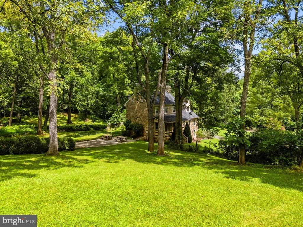 Photo of 39902 THOMAS MILL ROAD