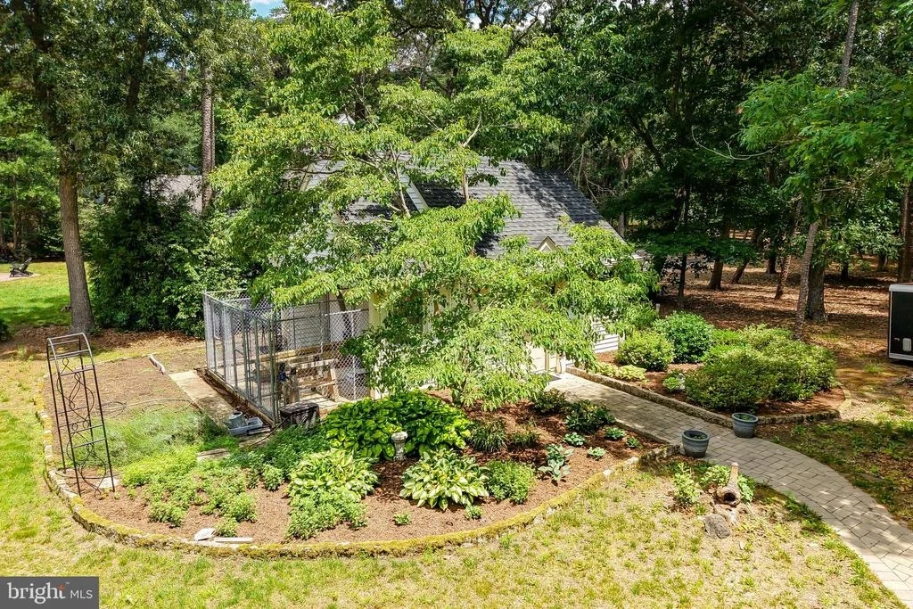 Photo of 6 BLUE HERON DRIVE