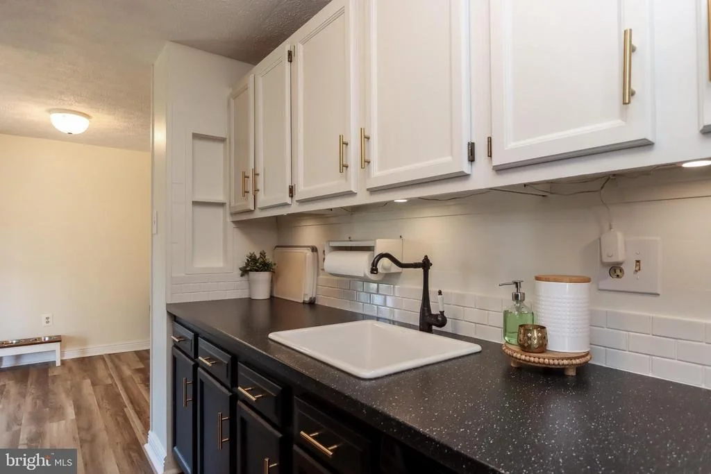 Photo of 4400 AGATE COURT