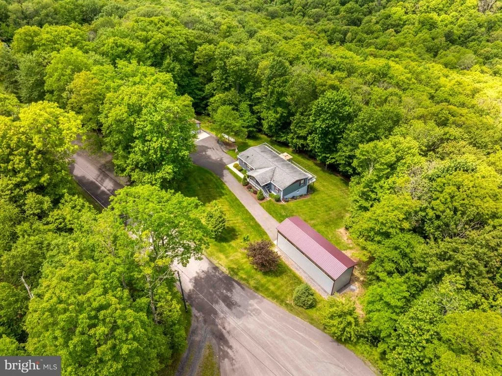Photo of 511 HILLTOP ROAD