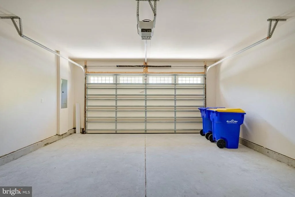 Photo of 30578 SILVERTON ROAD
