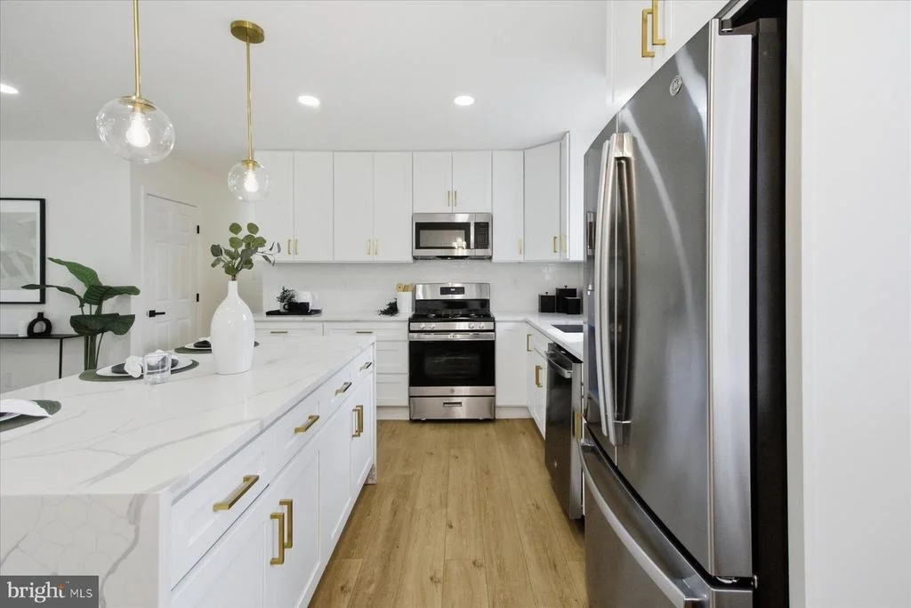 Photo of 9013 PINEHURST DRIVE