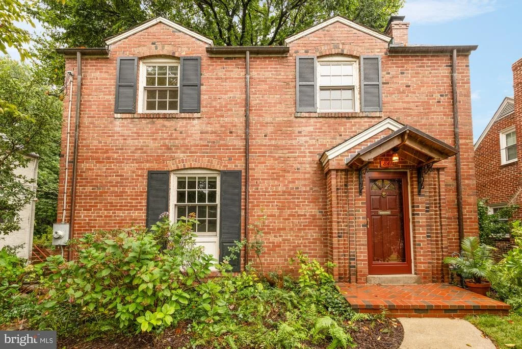 Photo of 8410 CEDAR STREET