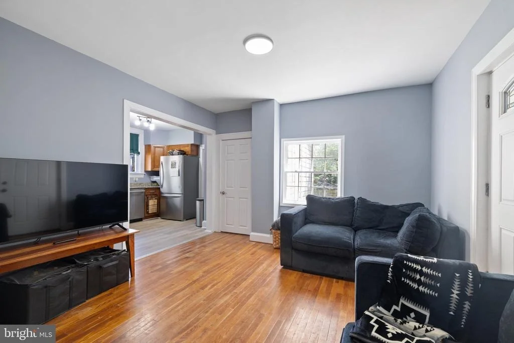 Photo of 3901 W COLD SPRING LANE W