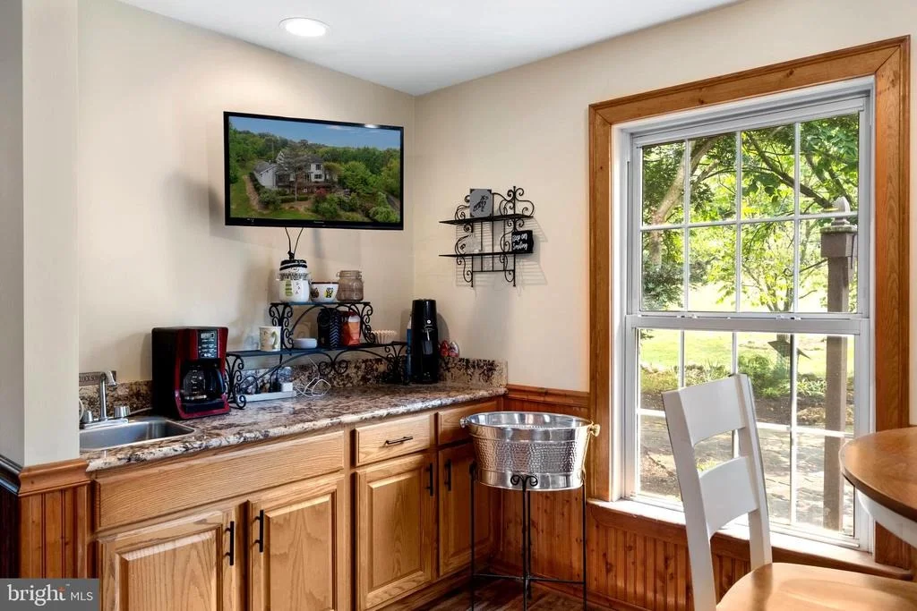 Photo of 955 STAYMAN DRIVE