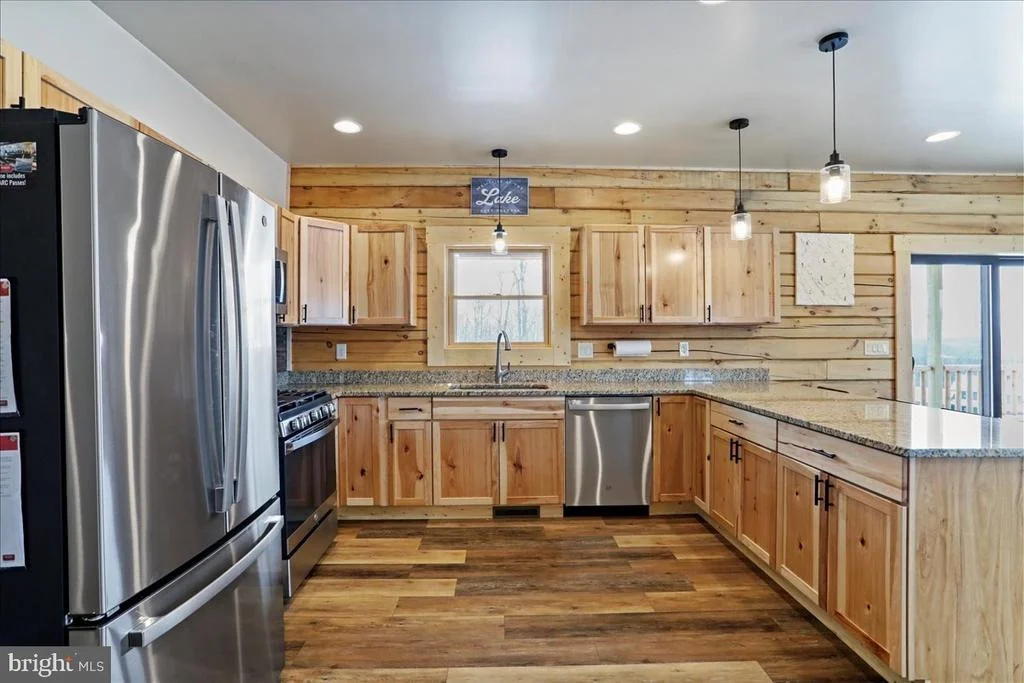 Photo of 957 N CAMP ROAD