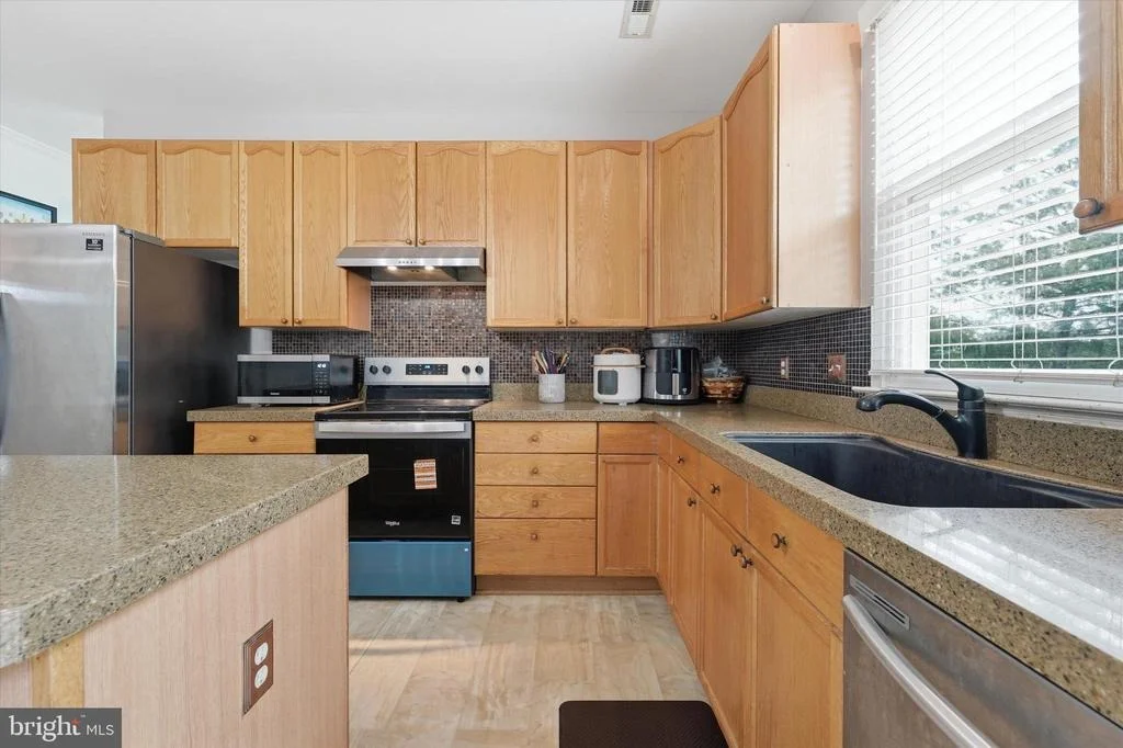 Photo of 2402 SHAKER LANE