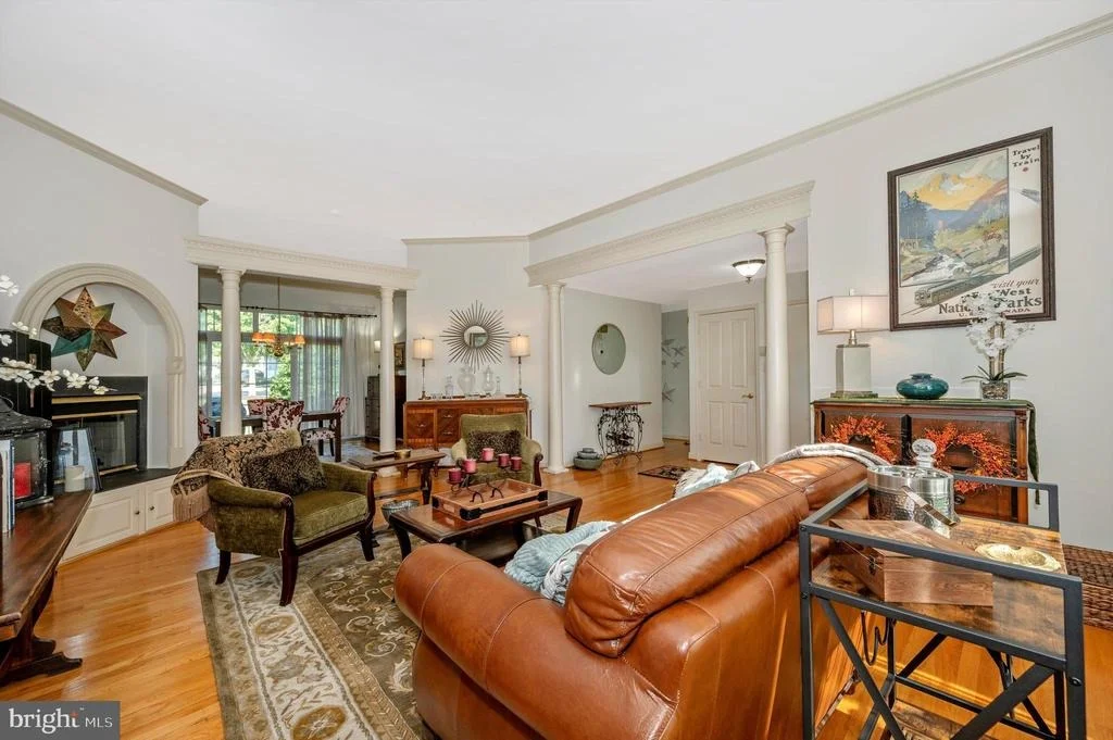 Photo of 841 DUNBROOKE COURT