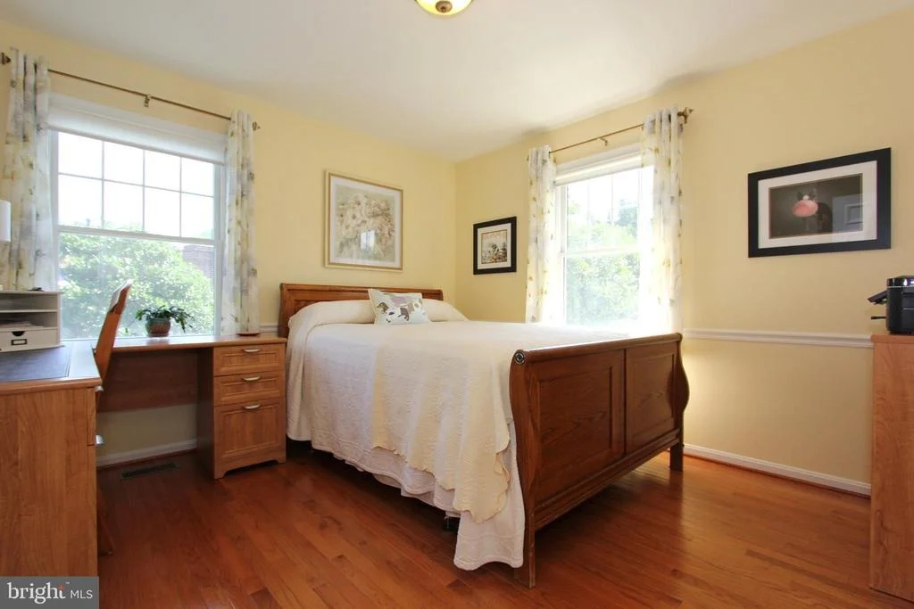 Photo of 6759 MEADOWSIDE DRIVE