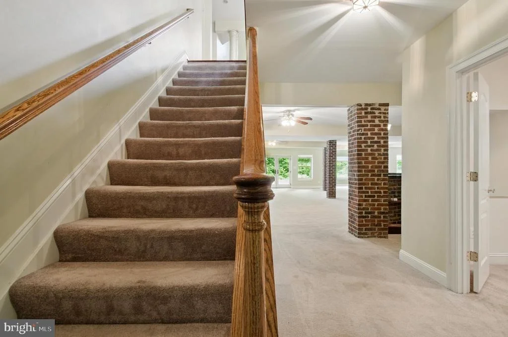 Photo of 1002 COVINGTON WAY