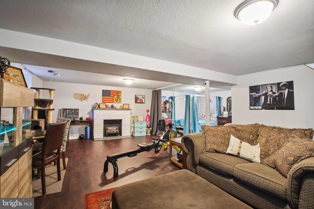 Photo of 6106 DEERBROOK ROAD