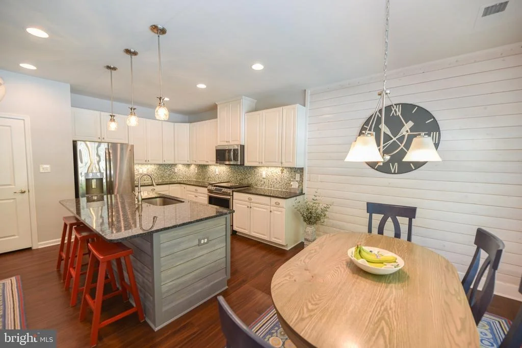 Photo of 33112 OGRE DRIVE