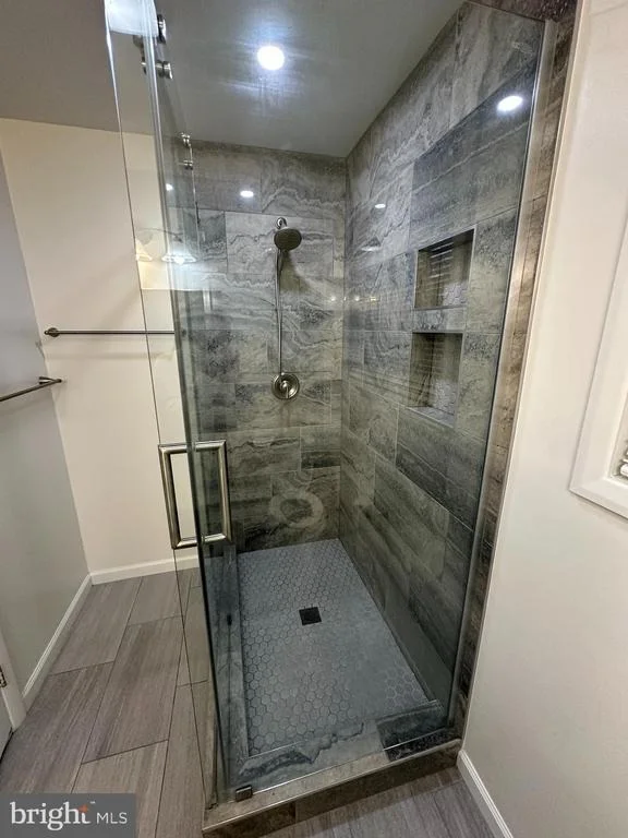 Photo of 10336 BURNSIDE DRIVE