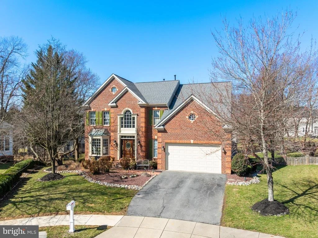 Photo of 6434 BELLEVUE PLACE