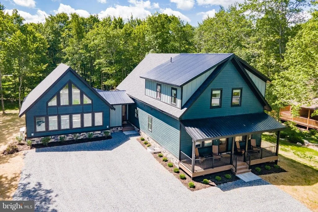 Photo of 49 GREENSTONE WAY