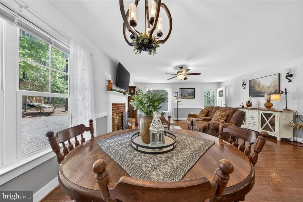 Photo of 844 MANCHESTER ROAD