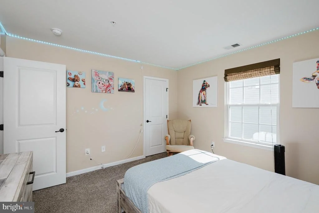 Photo of 744 FALCON LANE