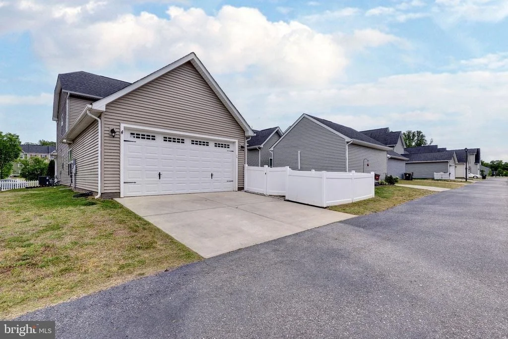 Photo of 6122 PRICKET ROAD
