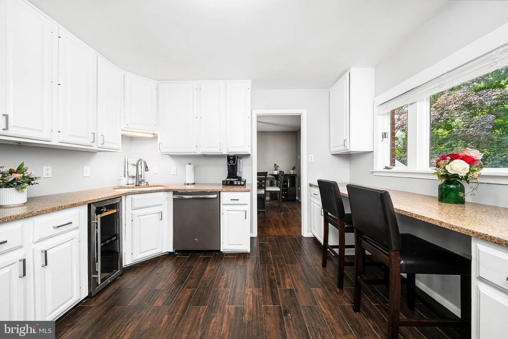Photo of 1213 DALE DRIVE