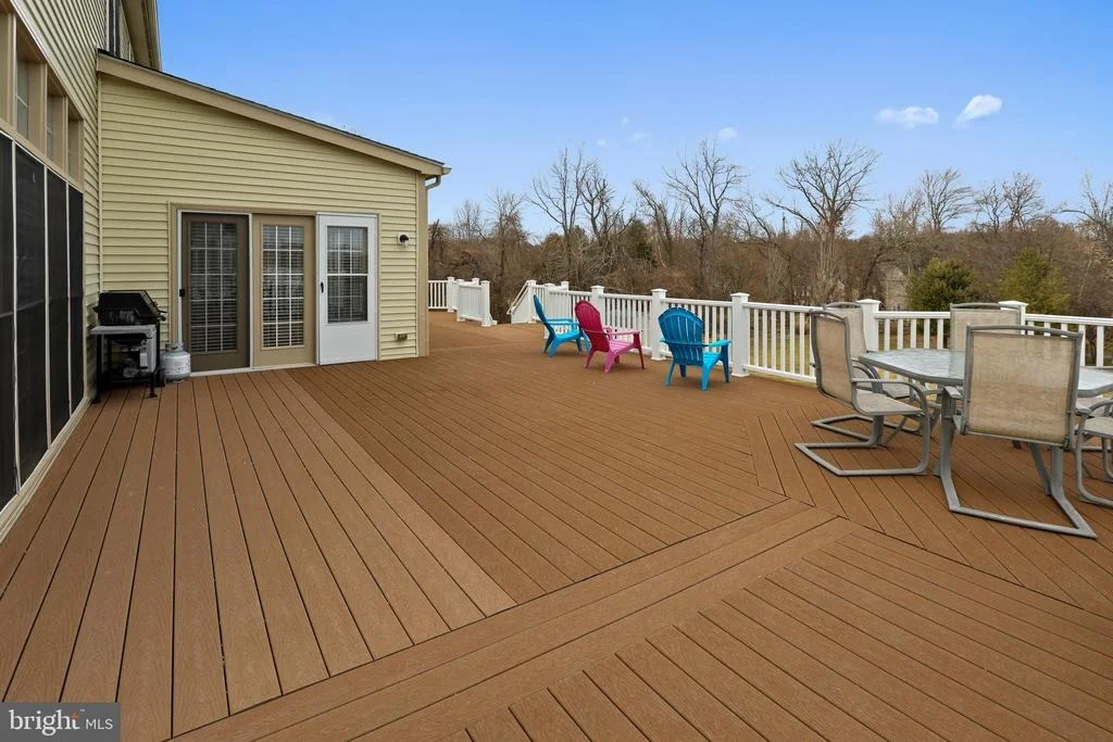 Photo of 24701 FARMVIEW LANE
