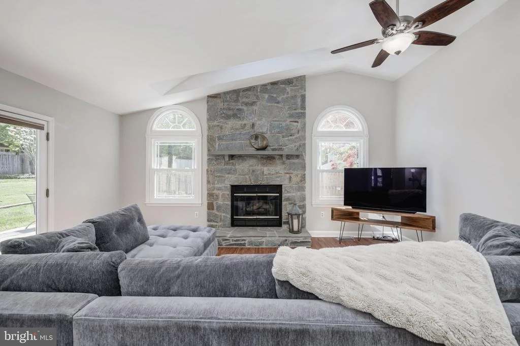 Photo of 9767 TURNBUCKLE DRIVE