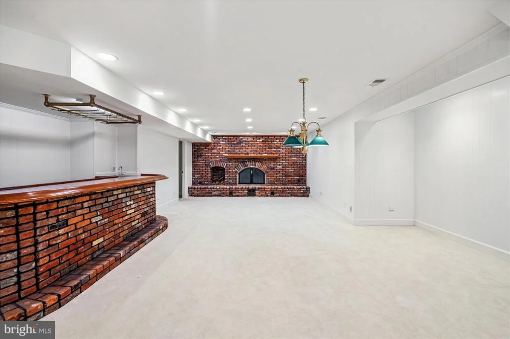 Photo of 8849 TUCKERMAN LANE