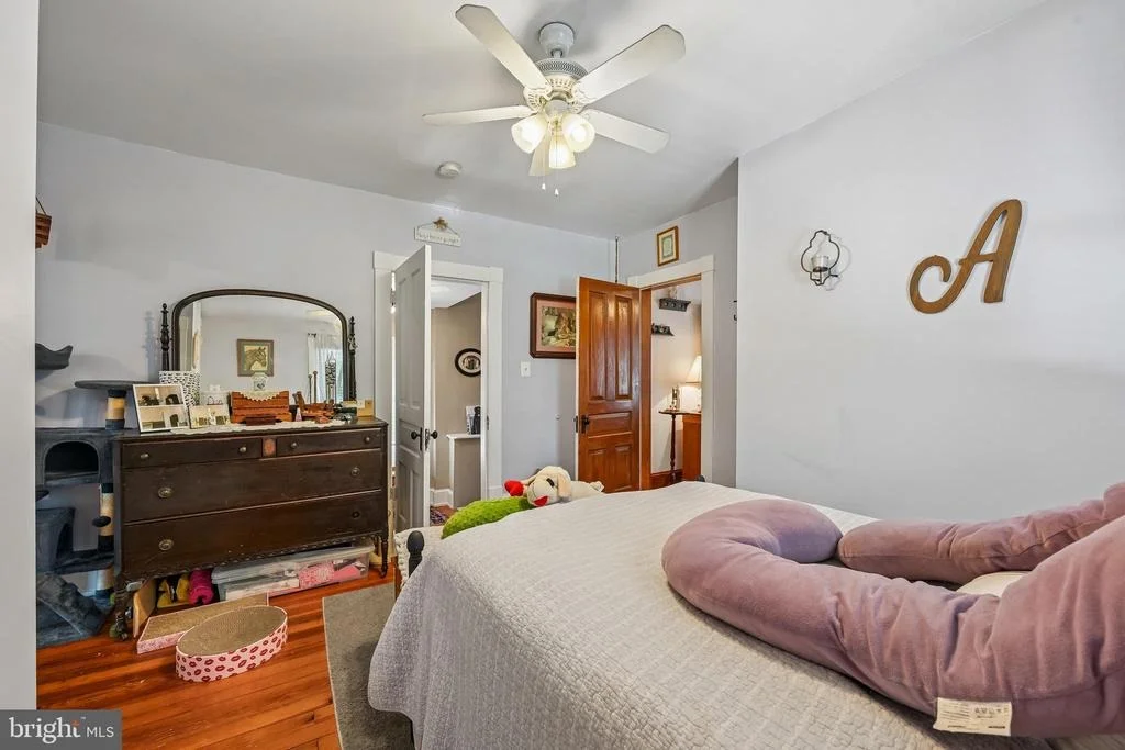 Photo of 20925 CLARKSBURG ROAD